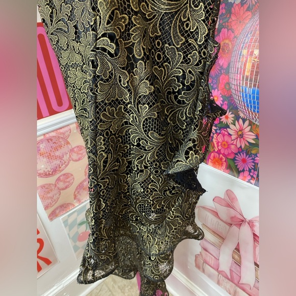 NWOT UNGARO Black and Gold Embroidered Ruffle Pants - Picture 3 of 7